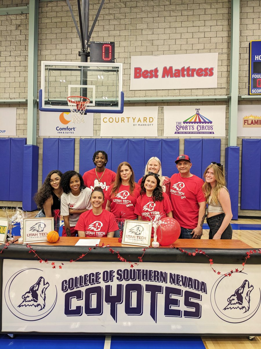 Lucina Ibarra tweet media