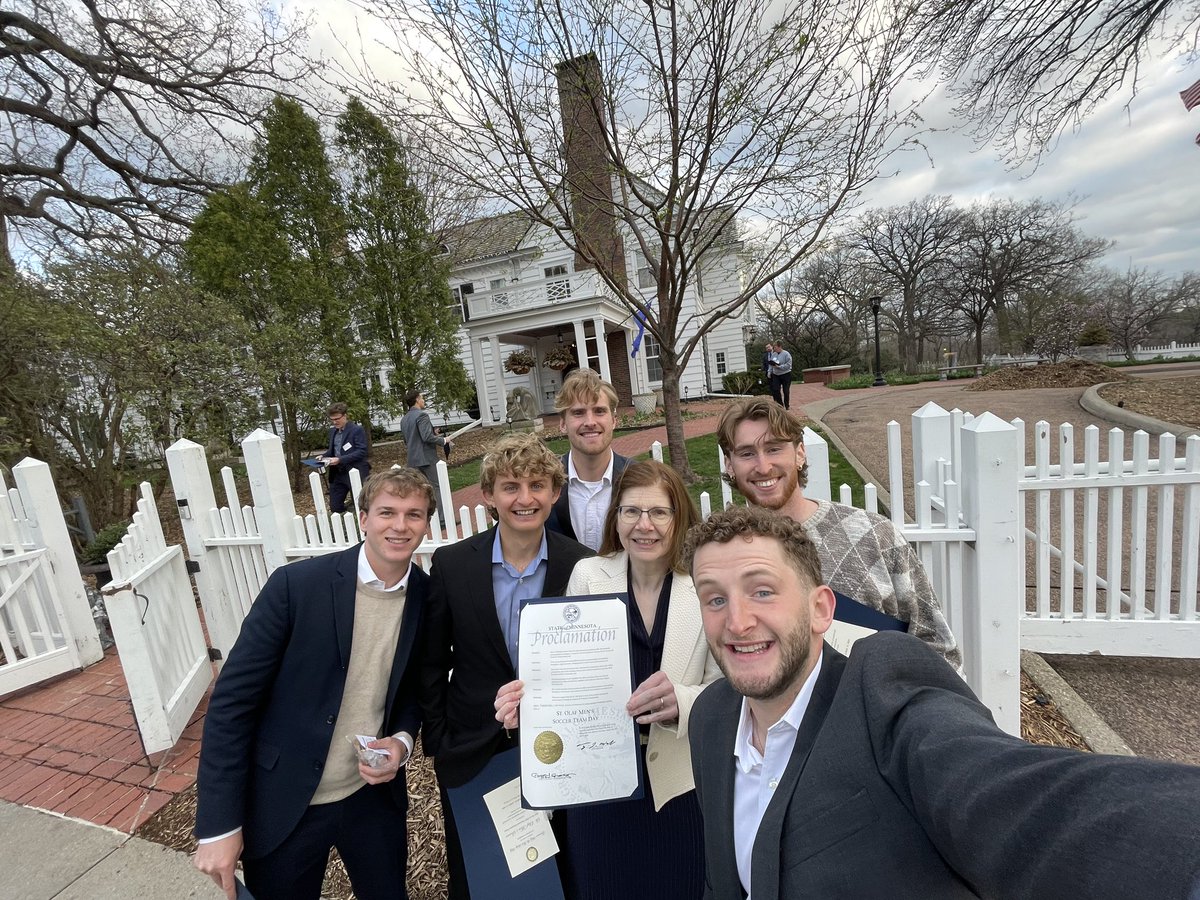 What a great evening at Governor Waltz and First Lady Waltz’ residence at Eastcliff with the @stolafmsoc team. The Governor proclaimed April 17 to be St. Olaf Men’s Soccer Team Day. #olepride