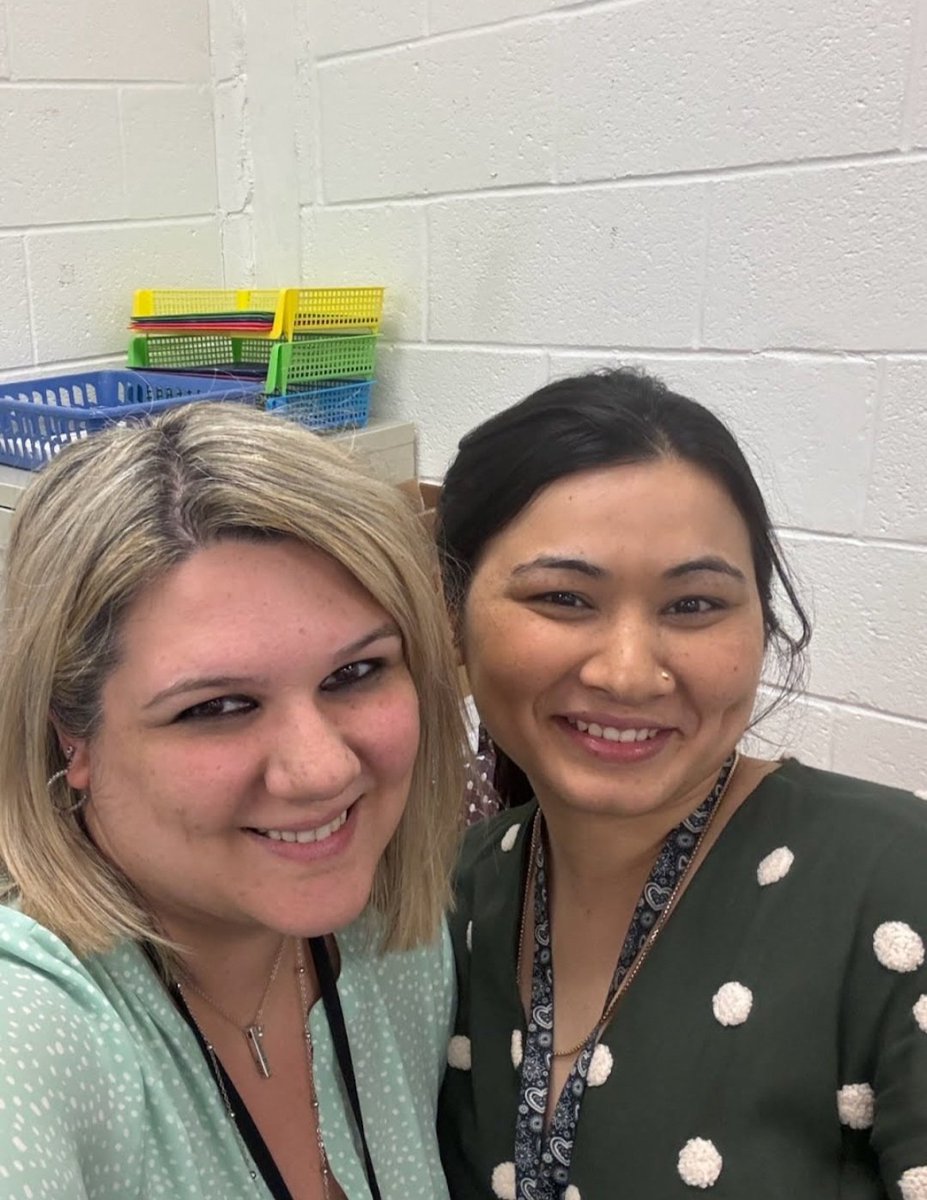 FCulverson's tweet photo. Gotta love all the green!
#ECweek_HCS
@DrKeshaJones1 @Holla_at_Ayala @KindraTukes @MrArnoldtheGol1 @RWilliams_EDS https://t.co/La6hyVwEyN