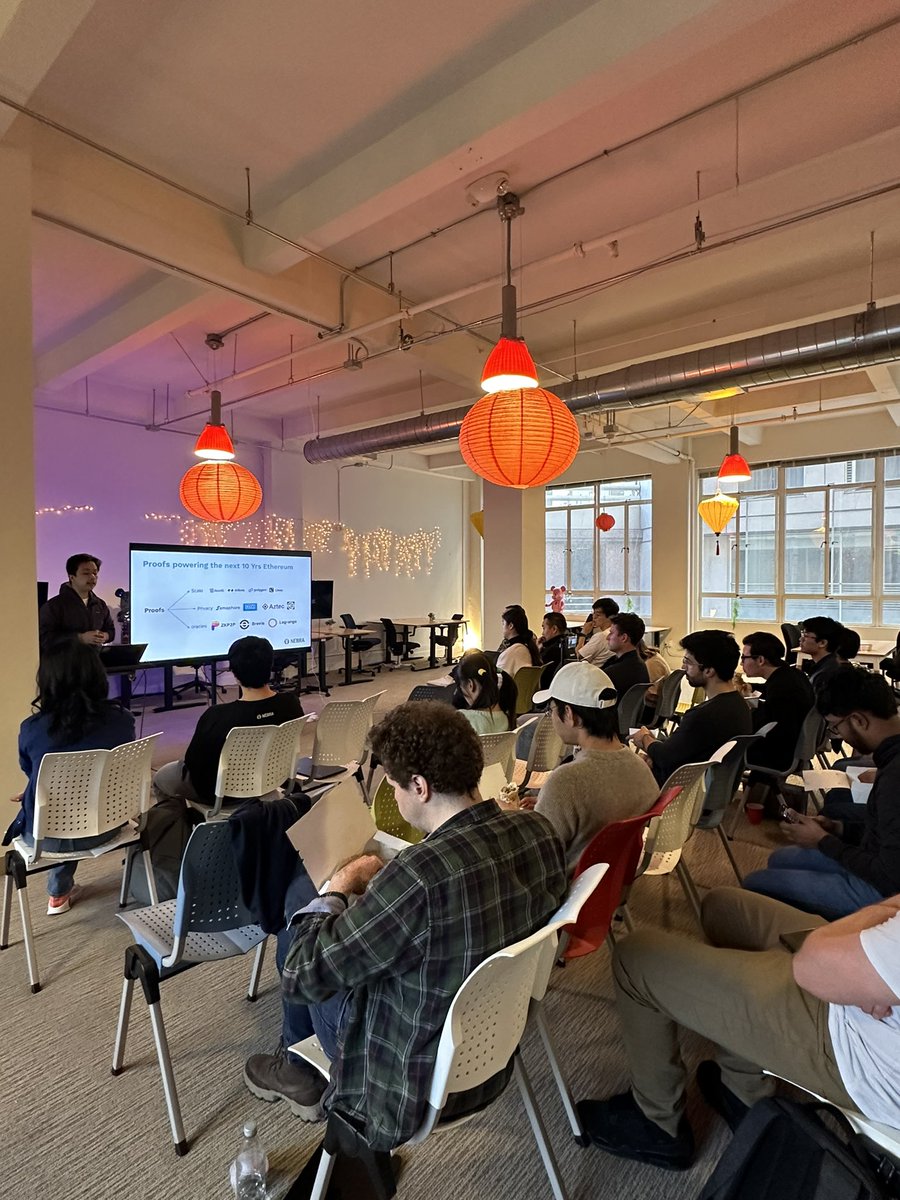 nebrazkp's tweet photo. 🪐
Proof Day: SF Edition has commenced in downtown SF where @shumochu is introducing the future of Ethereum (the next 10 years👀) based on proof from scaling, privacy, and oracle verticals.
#proofday https://t.co/TEI4KxkwMi