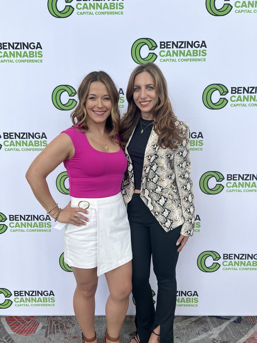 Manndie Tingler aka Carmen Sacramento tweet media