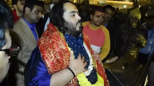 Onlinetadka's tweet image. अंबानी फैमिली के छोटे बेटे अनंत की दरियादिली: 'कामाख्या' और 'श्री जगन्नाथ मंदिर' में दान किए 2.51-2.51 करोड़, मैरिड लाइफ के लिए मांगा आशीर्वाद
#AnantAmbani #Donates #2.51Crores #Each #JagannathPuri #MaaKamakhyaDevi #Temple #Bollywood