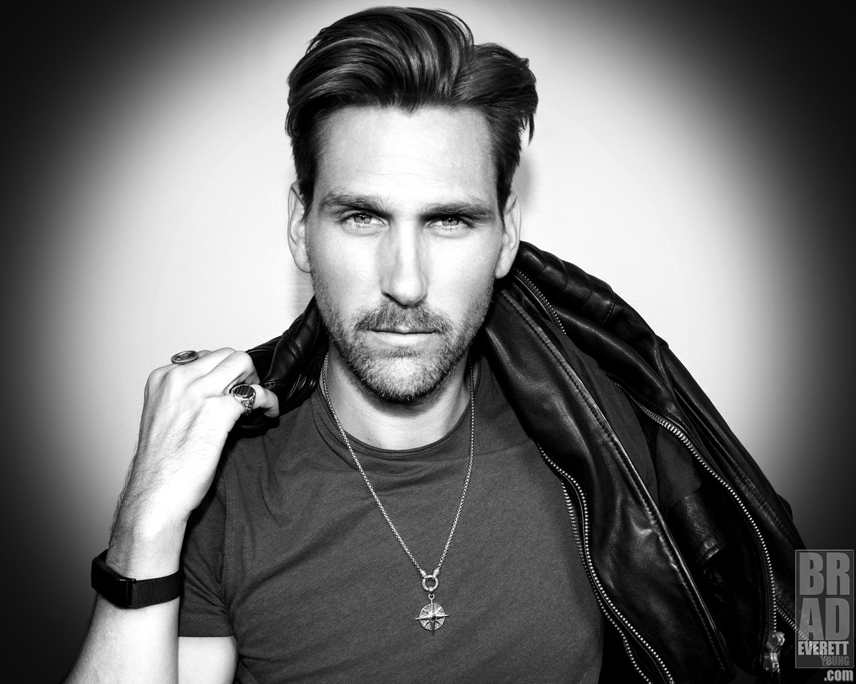 BradEYoung's tweet image. #TylerPerry Re-Ups Deal With #BET Media, Gets New Seasons For 9 Series, Including ‘#Sistas’ &amp;amp; ‘#TheOval’
@bradbenedict  @tylerperry @TheOvalOnBET @BET @Deadline
deadline.com/2024/04/tyler-…

#BradBenedict #TheOvalBET
#DreamLoudOfficial #BradEverettYoung