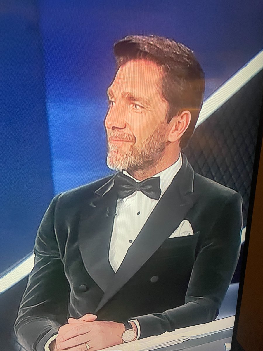 BrianMBreen's tweet image. Actor @JonHammOnline has a Doppelganger. And his name is Henrik Lundqvist in the @NHL_On_TNT studio. @HLundqvist #HockeyTown #NHLPlayoffs