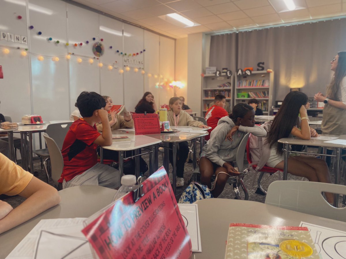 6th graders got to experience a delightful classroom book tasting today! 📚🍽️ Exploring new books and authors was a tasty treat for the mind.  📖 #KMSCougarPride