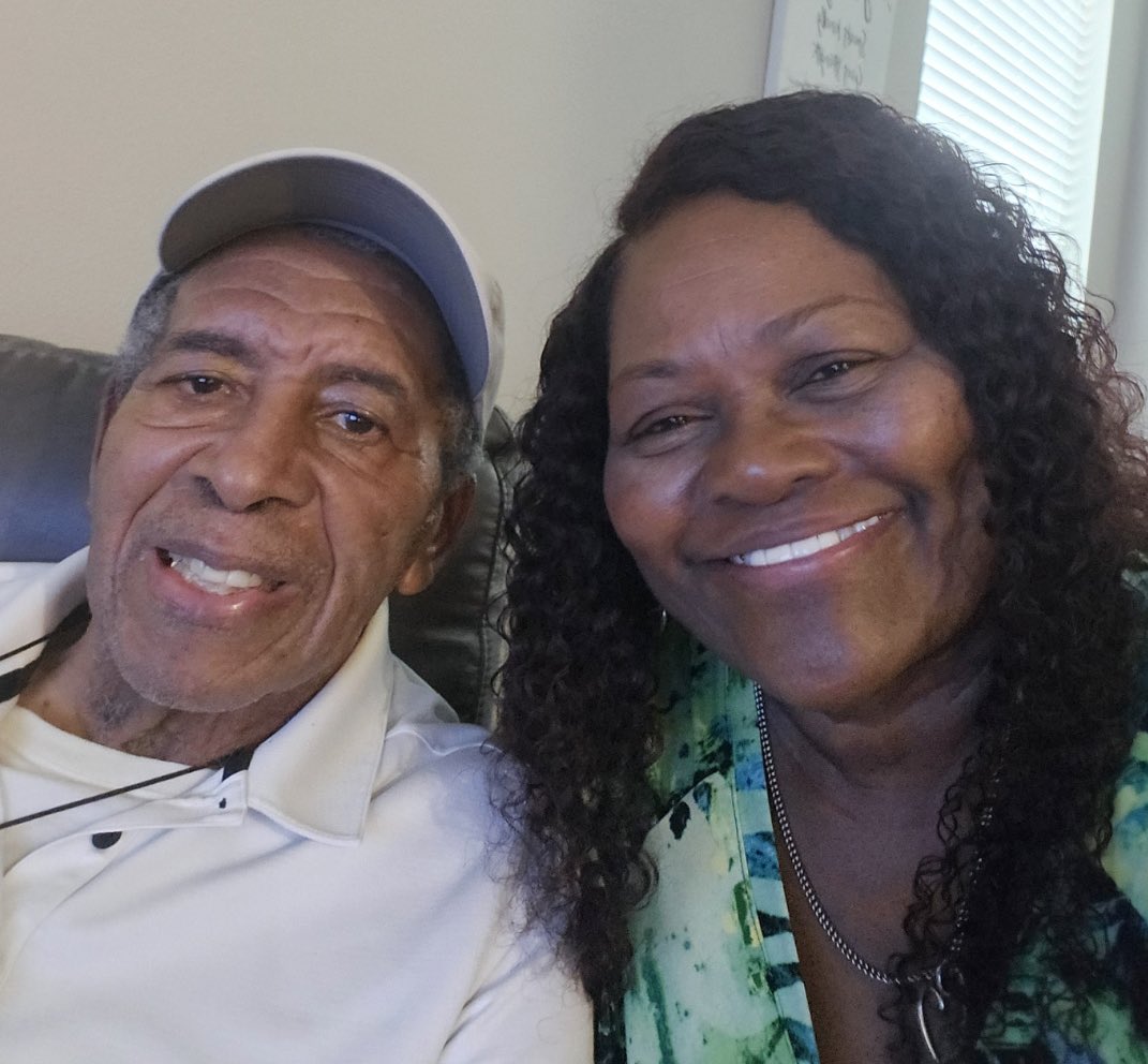 Coach Saunders🎾 (@teri_saunders7) on Twitter photo Late meetings tonight, but grateful for Leslie’s mom standing in my place to pick up Dad’s meds from the VA, eat dinner with him, and watch <a href="/CocoGauff/">Coco Gauff</a> & <a href="/SloaneStephens/">sloanestephens</a> win their matches.
#LoveMyVillage❤️ Late meetings tonight, but grateful for Leslie’s mom standing in my place to pick up Dad’s meds from the VA, eat dinner with him, and watch <a href="/CocoGauff/">Coco Gauff</a> & <a href="/SloaneStephens/">sloanestephens</a> win their matches.
#LoveMyVillage❤️