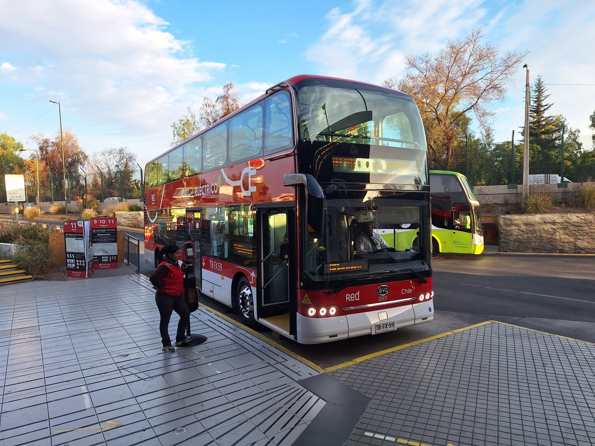 Hoyos Peatonales tweet media