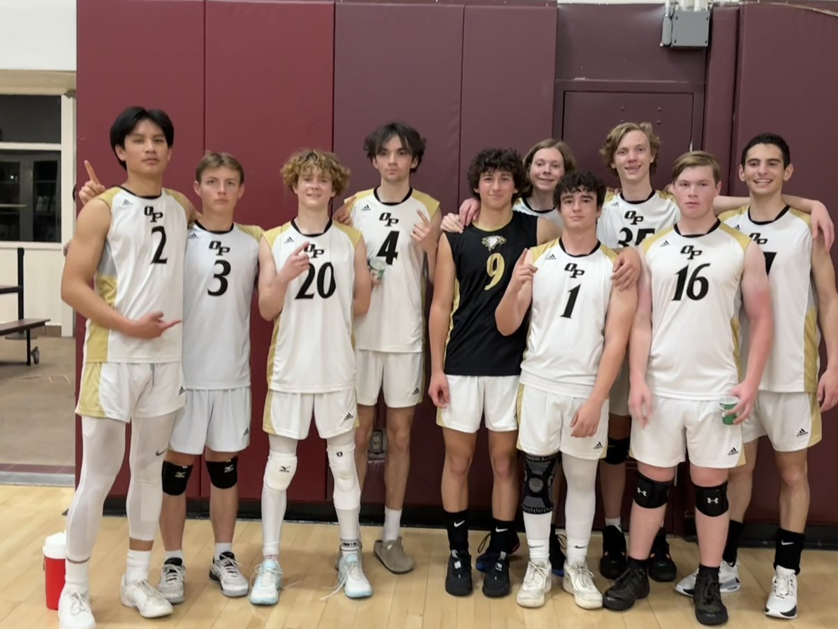 OPHS 🏐 beats Simi 3-0 to finish an undefeated season (8-0)

27-25, 25-17, 25-16

Will Nicks - 5 kills, 2 blocks
Elie Gorowitz - 3 blocks, 19 digs
Nikko Songco - 13 kills, 10 digs

<a href="/OPathletics/">Oak Park Athletics</a> <a href="/vcspreps/">VCS Preps</a> <a href="/LAVarsity/">LA Varsity</a> <a href="/TheAcornSports/">Acorn Sports</a> <a href="/latsondheimer/">eric sondheimer</a> 
<a href="/pollonpreps/">Jack Pollon</a> @OakParkUSDSupt