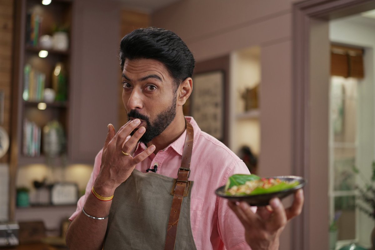 ranveerbrar's tweet photo. Ragada Chaat, my midweek Chaat craving ๐ And yours?
.
.
.
#ragada #desichaat #midweekcravings #thursdaymotivation https://t.co/nd9WU0xDTl