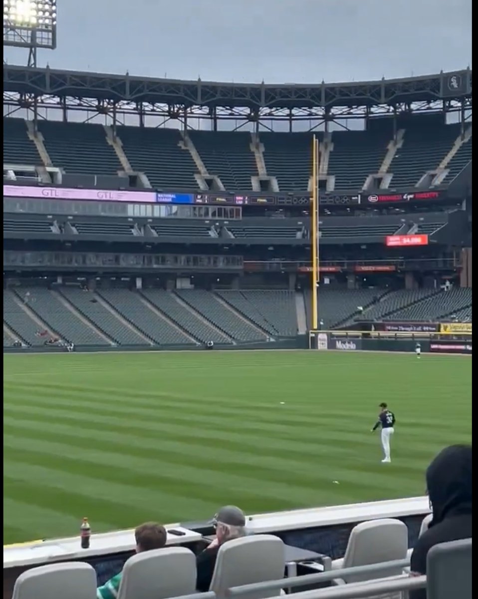 White Sox reported attendance 10,412