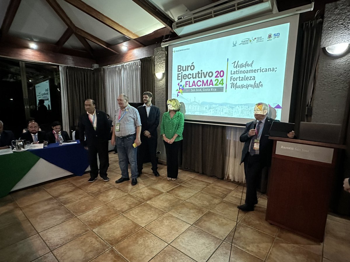 ⚪️🔵Our Secretary General <a href="/drmehmetduman/">Dr. Mehmet DUMAN</a> also expressed the strong desire for cities in #MEWA Region to enhance collaboration with Latin American cities.

Solidarity among cities remains a fundamental key to a brighter future for all communities.