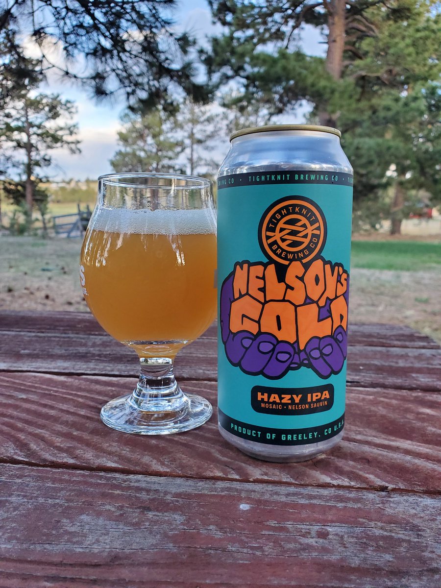 Nelson's Gold IPA by TightKnit Brewing in Greeley, CO with Mosaic & Nelson Sauvin hops, comes in at 6.7% FANTASTIC! Cheers Peeps 🍻 @ephoustonbill @mikeadam16 @D_V_T_ @Senor_Greezy @badhopper @BPlohocky @BigChiefSpyBoy #CraftBeer #beer #Wednesdayvibe