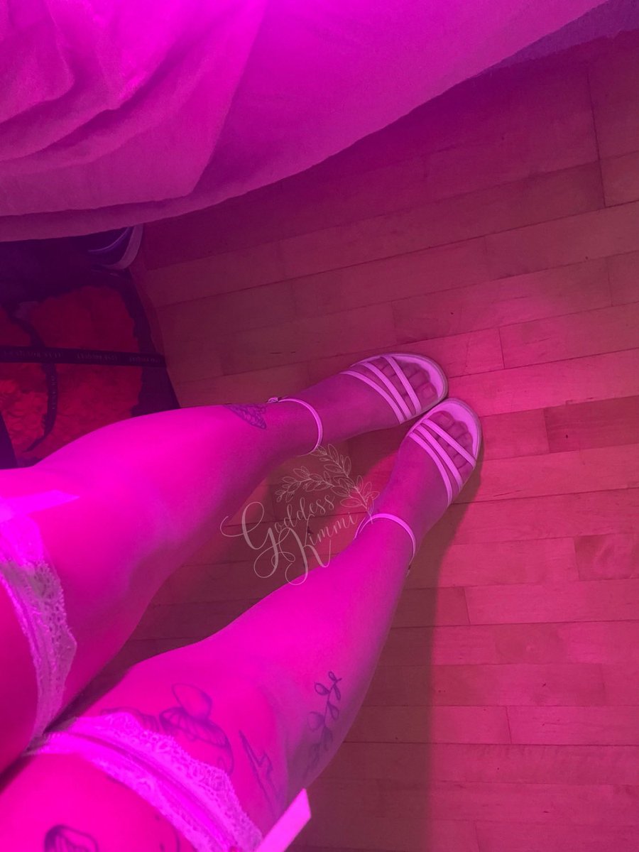 💗 come kiss my pretty feet, freaks 💗 findom • bbw worship • ausfindom