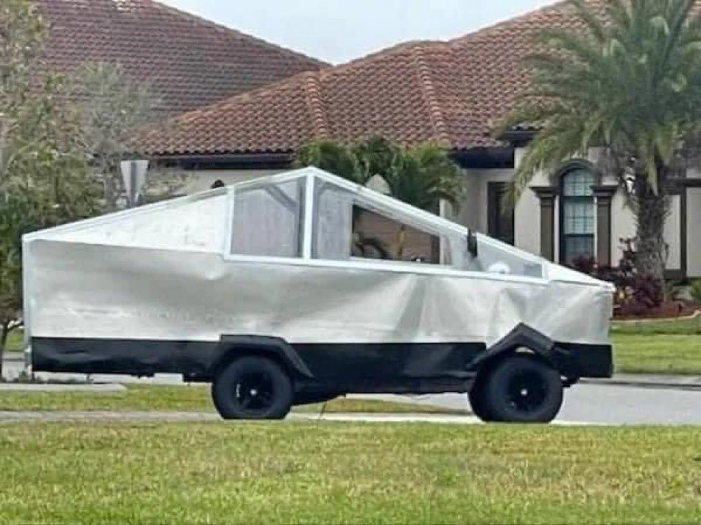 Check out the new truck I got with my meme coin gains today! 📈 💪🏾 $AOC