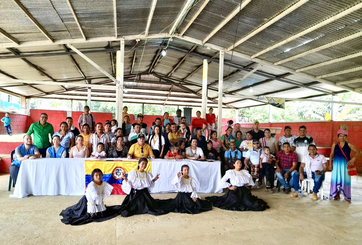 En el antiguo ETCR de Agua Bonita en #Caquetá, participamos en el evento de la conformación de 'Camufpa', el primer cabildo multiétnico de firmantes de paz creado para recuperar la identidad y las tradiciones culturales en el territorio. #CapítuloÉtnico 🕊️🇨🇴