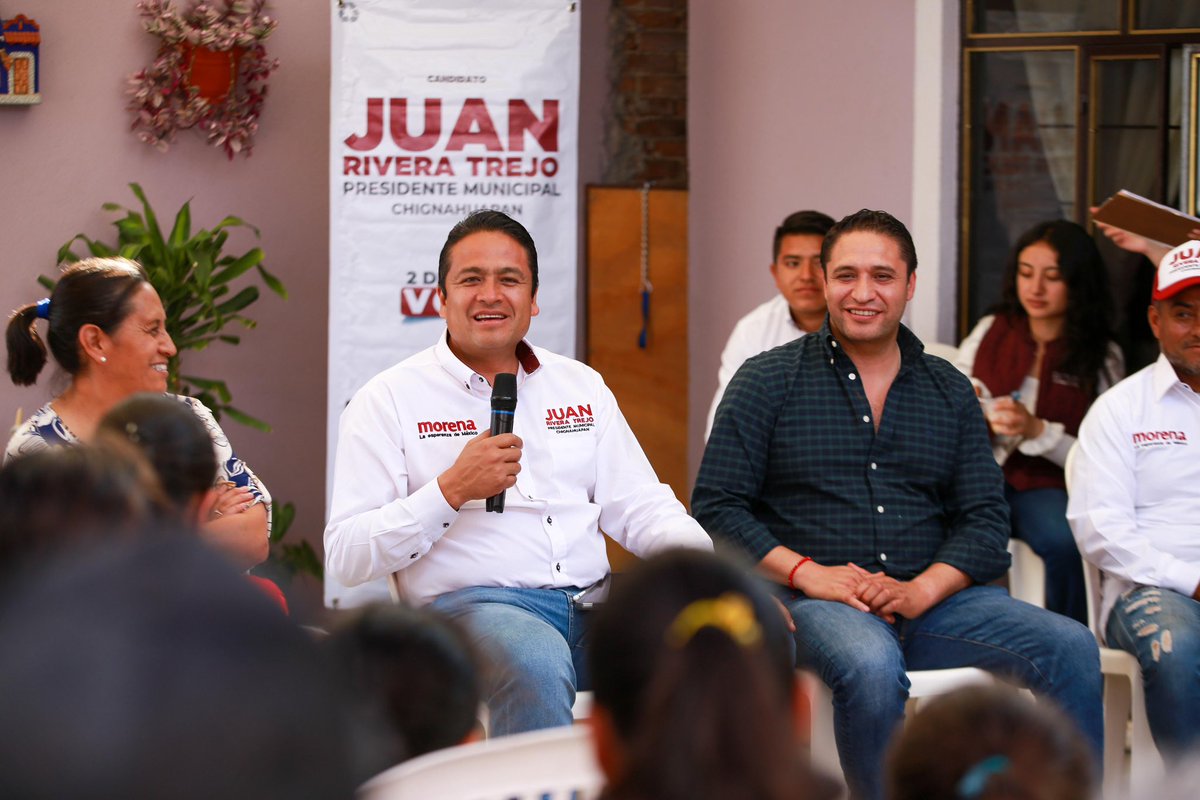 ernesto_acl's tweet photo. Fue un gusto recibir en el Barrio de Toltempan a @JuanRiveraTrej1 , quien hoy representa para #Chignahuapan una verdadera transformación. ¡Más puesto que nunca! 🙌🏼🤜🏼🤛🏼

#EstoyContigo 
#YoConJuanRivera 
#6de6Morena 

@armentapuebla_ https://t.co/1TmZLWRtdV