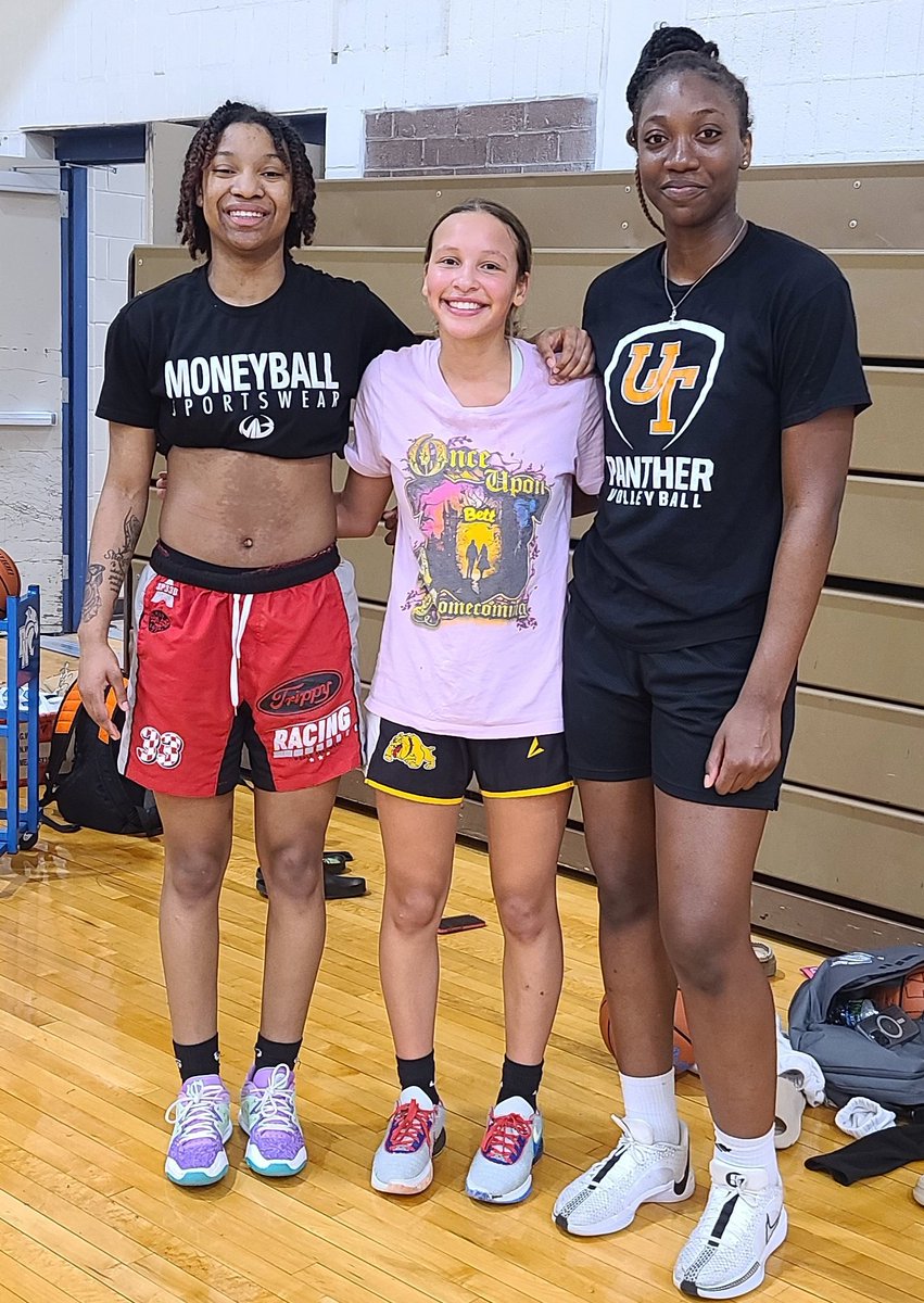 Before all the Offers, Ranking & Attention and everyone loved womens Basketball, we were in the gym getting our hrs up 5 to 6 yrs ago working for our moment! We here now‼️@BourrageDivine @AlyviaMccorkle (@lorenaawouu (NC State Committ)