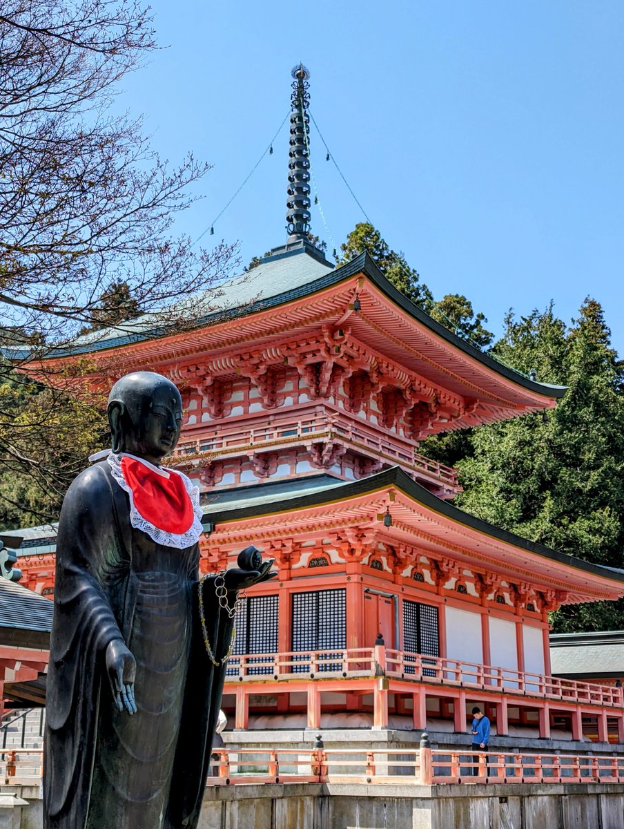 🔥🍆THE 7 WONDERS OF MT. HIEI🦶🐍

Like many sites in Kyōto, Mt. Hiei has a curious collection of "7 Wonders" (比叡山七不思議).

Here's some previous lists...
🐉Eikan-dō⤵️
x.com/camelliakyoto/…

🪙Kinkaku-ji⤵️
x.com/camelliakyoto/…

👹Yasaka-jinja⤵️
x.com/camelliakyoto/…