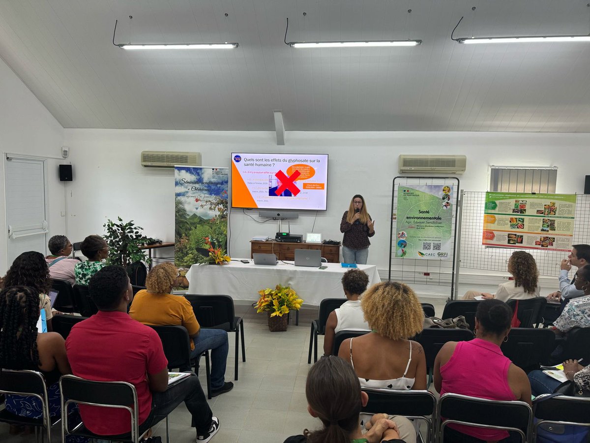 Comment réduire nos usages présents de pesticides par l’approche territoriale et prospectives participatives ? Exemple du glyphosate en Martinique par 
Perrine ANDRE - Agronome au CIRAD! Dernière présentation de cette première journée du #semchlordecone972! <a href="/acmartinique/">Académie de Martinique</a>