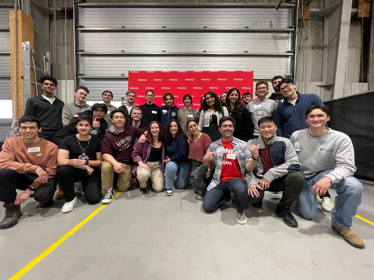 SenecaFire72 tweet media