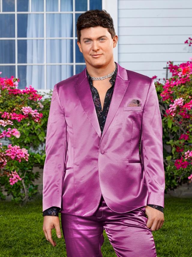 OolaFanForever's tweet photo. What aren’t #ZackWickham &amp; #JasmineGoode a part of the main cast? Inclusivity means inclusive, right? #TheValley #PumpRules #Bravo https://t.co/sf30xTDkQq