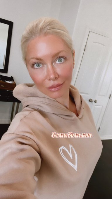 Before &amp; After Makeup &amp; Hair 💄💋 https://t.co/S52076V1QP