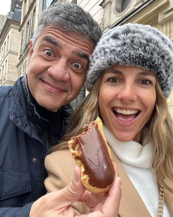 Por favor <a href="/mauriciomacri/">Mauricio Macri</a>, puede hablar con su primo <a href="/jorgemacri/">Jorge Macri</a> y pedirle por favor que pise tierra, se ponga a gobernar y dejé de hacer papelones que hay mucha gente pasándola MUY MAL?
Gracias.