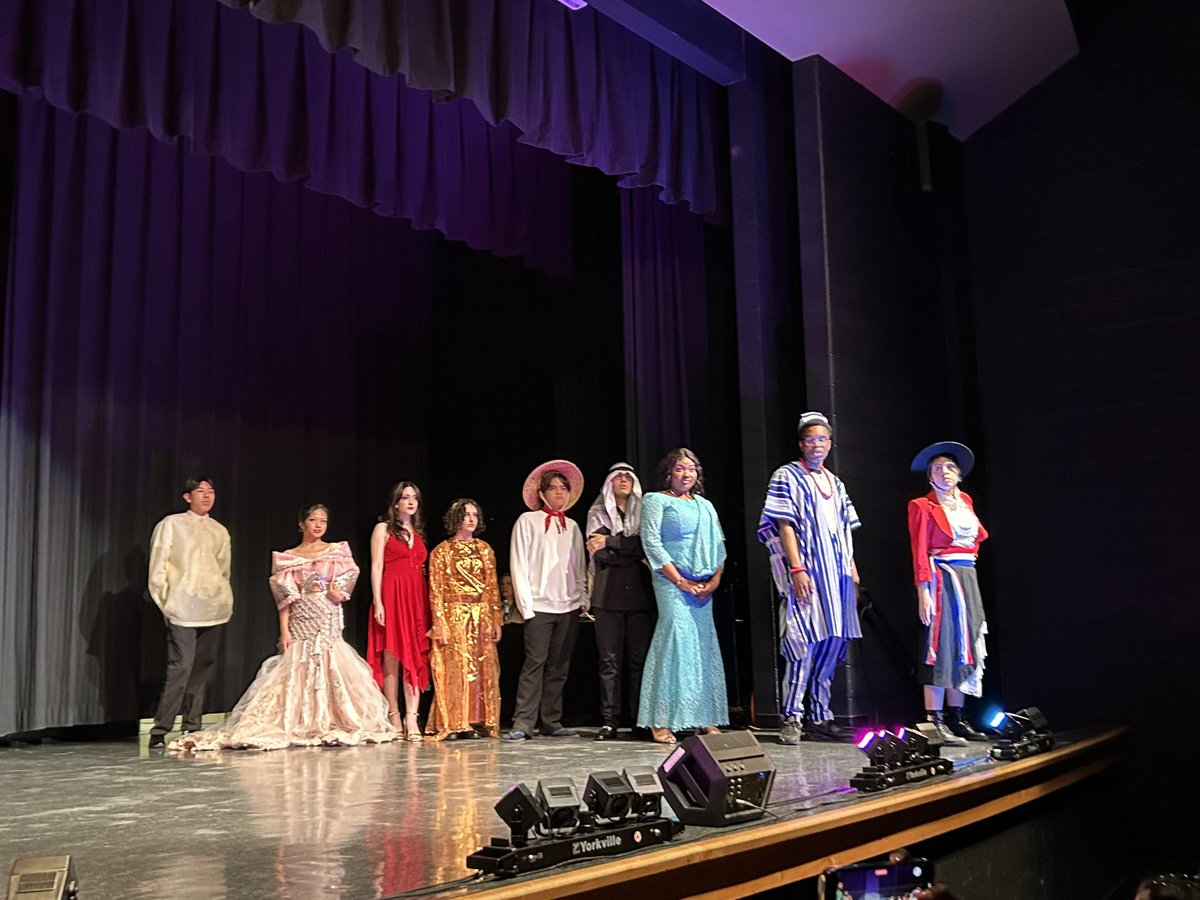 It truly was an amazing night!!! 😍 A huge thank-you to all our staff, students, parents/guardians, and community members who were involved in organizing, planning, participating, and supporting.