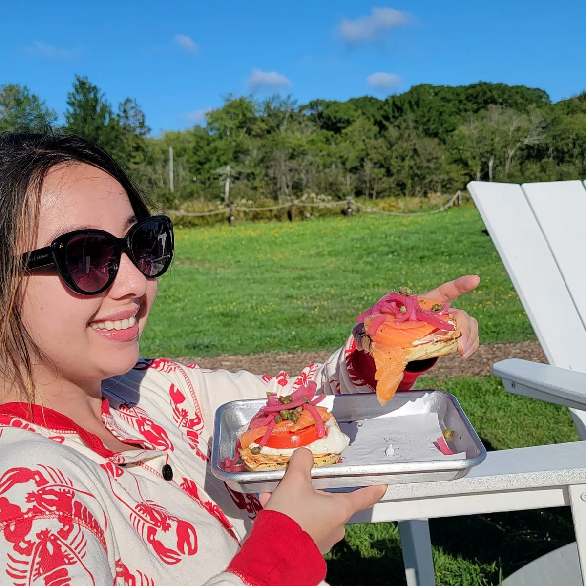 ARealGirlReview's tweet image. Happy Glampers🏕
Acadia National Park in Maine is one of the top tourist destinations in the world, one of the reasons they call it #Vacationland. @undercanvasofficial
Each tent comes with its own shower/restroom. There's a restaurant, a communal area to read, play board games