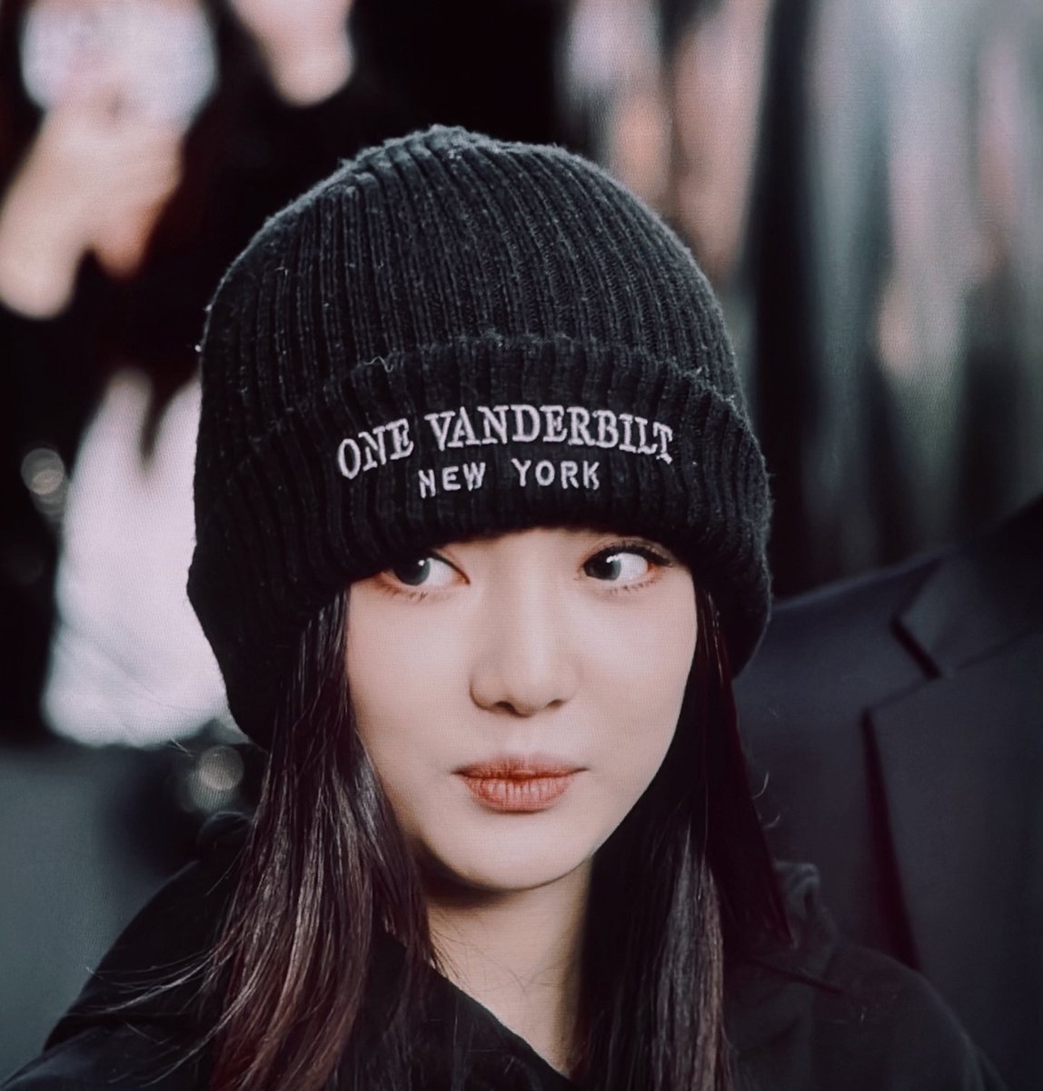 prttyfaces's tweet image. and for i was a fool for you, love stricken and tender. bare with all of my little imperfections in which you combed over, embraced, then let go of again.