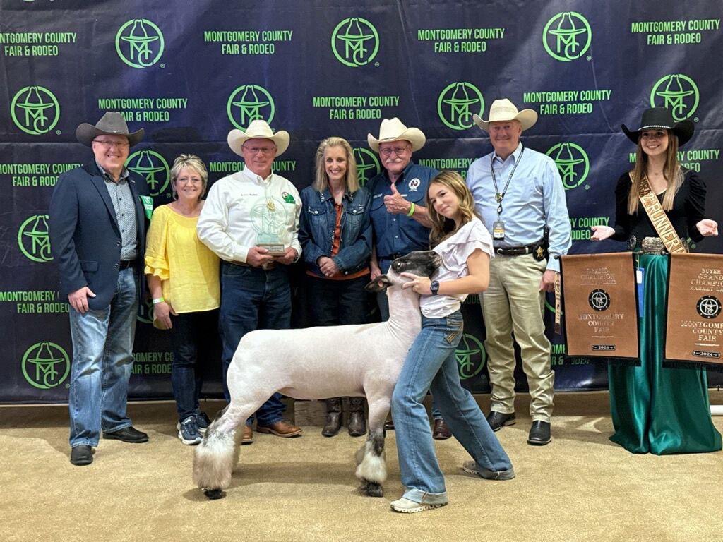What a night! Commissioner Walker, @JudgeWayneMack, Judge Keough, and I had the pleasure of attending the @MontgomeryCFair and Rodeo. Where we got the chance to purchase the Grand Champion Lamb from Kristin StClair. It was an incredible experience supporting our youth.