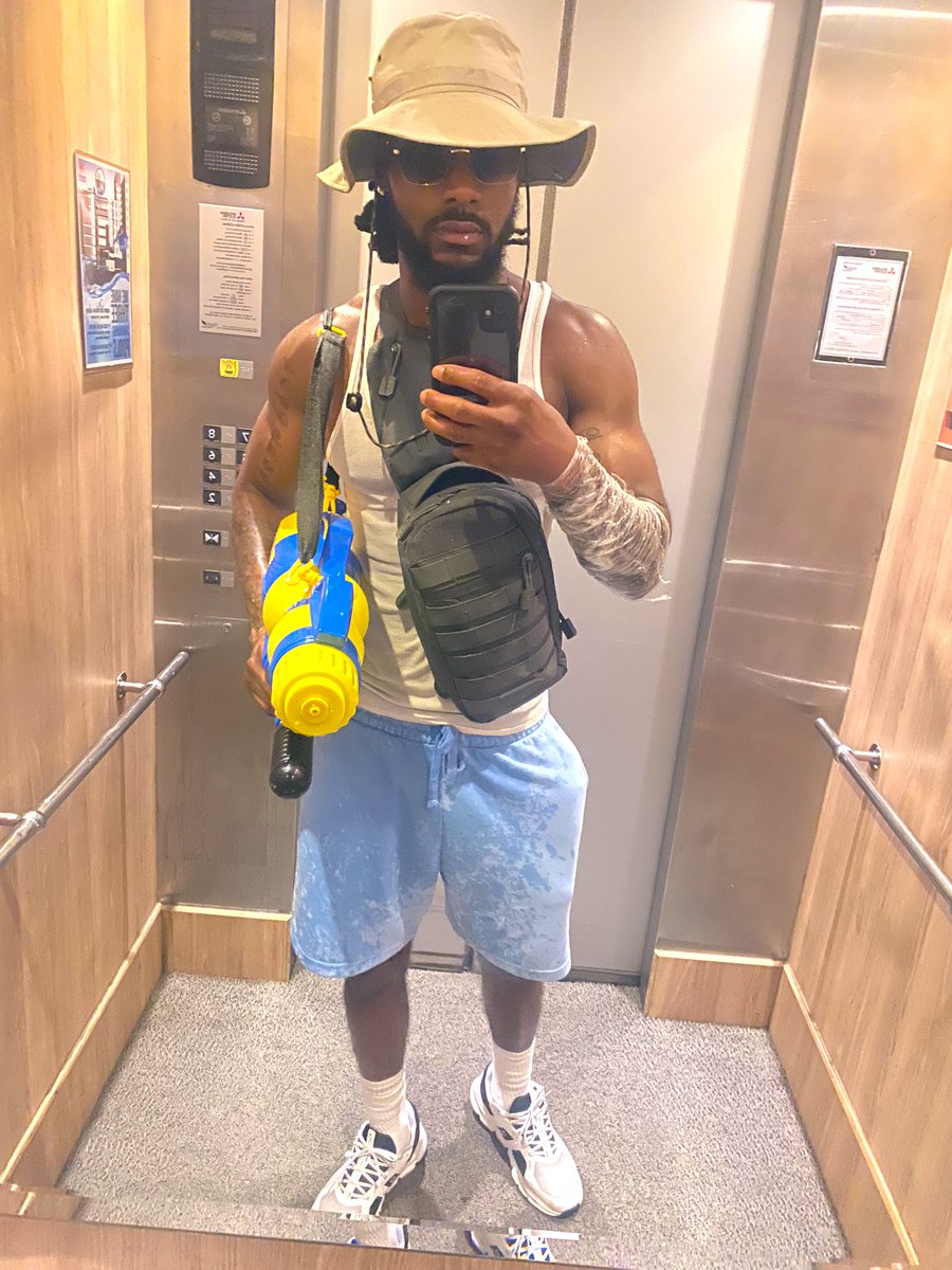 DamnCAMMMMMM's tweet photo. Home https://t.co/YkiiG7jcNg