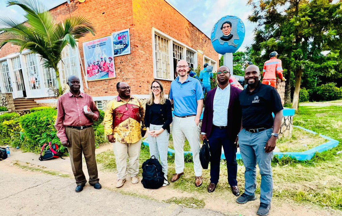 Our team had a fantastic afternoon with @CatFoundationTS VP Chief of Strategy, Brian, discussing the best ways to enhance students' skills and prepare them for the job market at #CitéDesJeunes #TVET School in #DRCongo. #JobReadiness