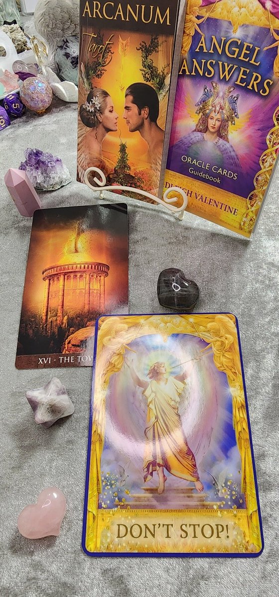 dolltarotlove's tweet image. 2024.4.18お昼のメッセージ
塔+やめてはいけません
突然の予期せぬ出来事に驚くも悪いことではないようです。あなた自身がゼロからやり直すことを選択したのかも
天使は今は諦めるときではないと進むべき道を照らしています
自分を信じ一歩も退かないで
いい午後を
#ARCANUMTAROT
#ANGELANSWERS
#占い