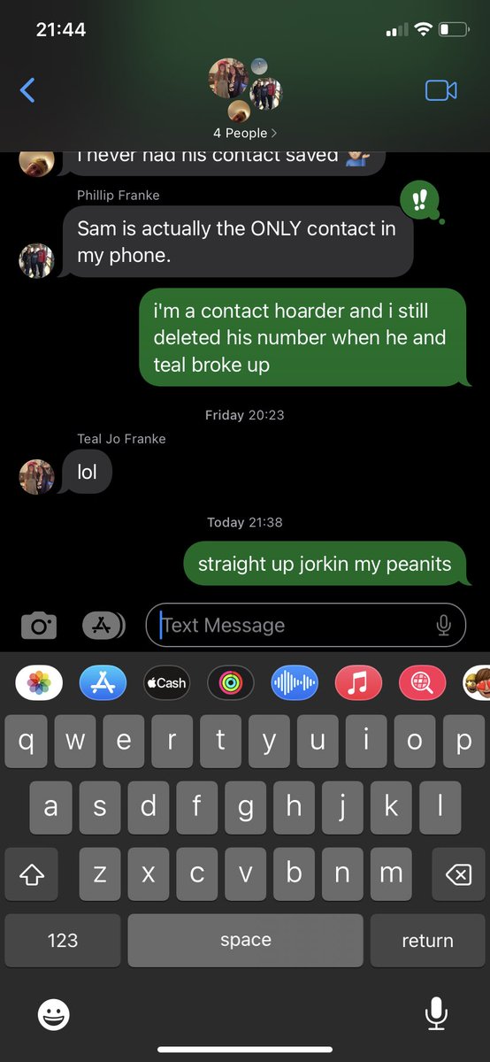 SamFranke's tweet photo. a menace to the family group chat https://t.co/lowMj1iLiP