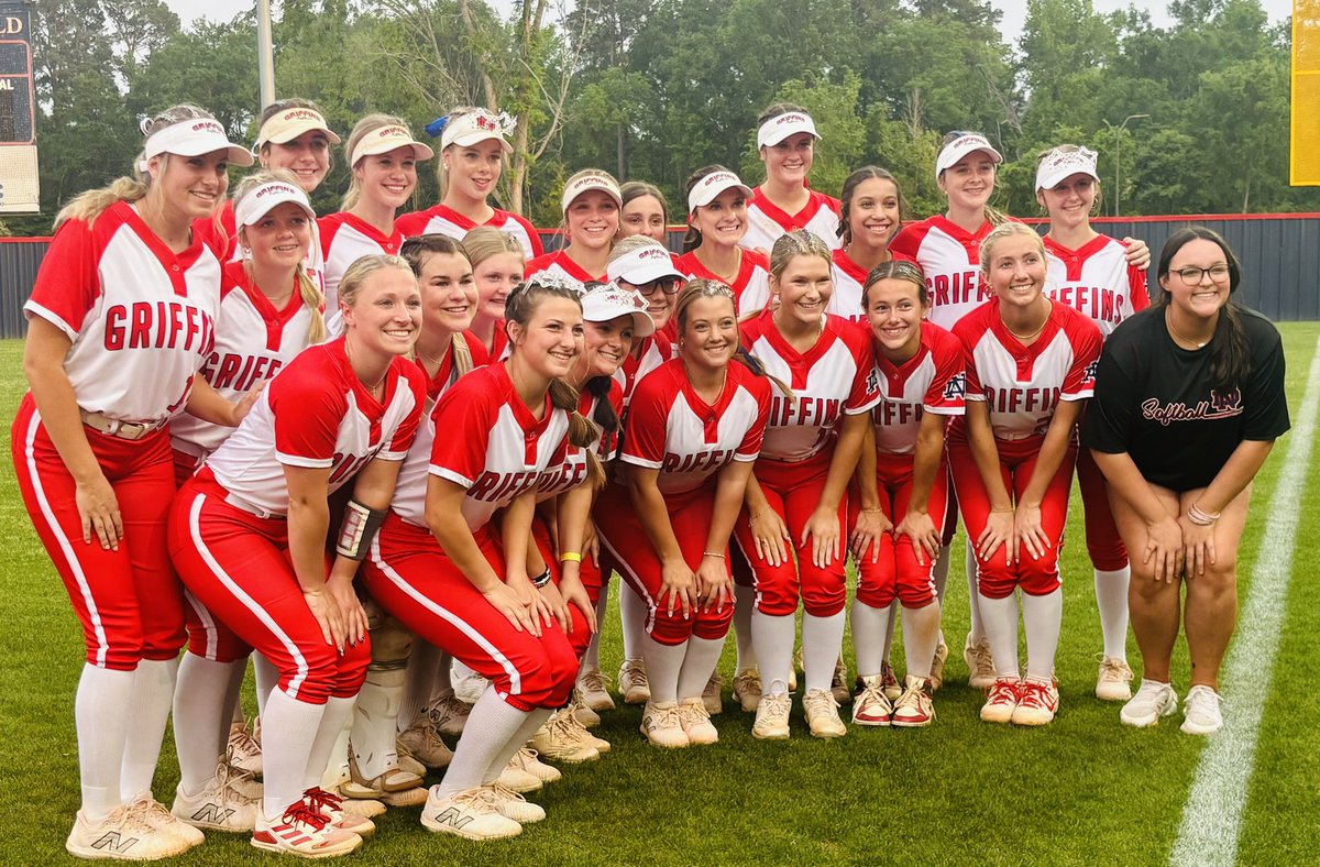 Jimmy Watson (@jimmywatson6) on Twitter photo SB: <a href="/ndladygriffins/">North Desoto Lady Griffins Softball</a> will play tomorrow at 6:00 against Iota to try and punch their ticket. Baseball plays first round of their playoffs at 6 too so 2 for 1. SB: <a href="/ndladygriffins/">North Desoto Lady Griffins Softball</a> will play tomorrow at 6:00 against Iota to try and punch their ticket. Baseball plays first round of their playoffs at 6 too so 2 for 1.