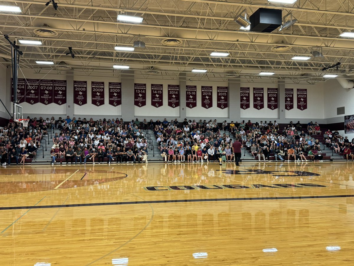 Packed house for our annual Meet the Coaches night for our Beck/Cinco/West Memorial JH parents and athletes! Class of ‘28 will be a special one! #CPOE