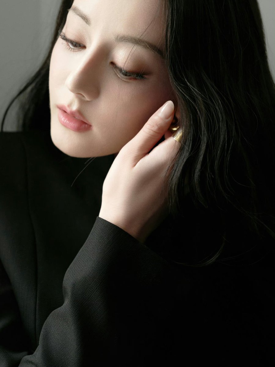 สวยมากกกกก ดุจเทพสร้าง

#ตี๋ลี่เร่อปา