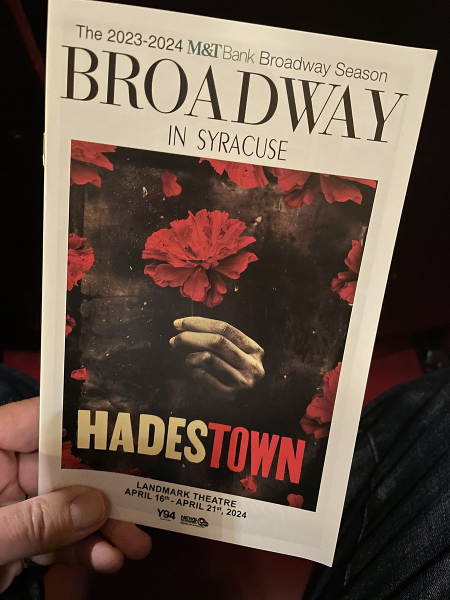 Highly recommend this @BroadwayInSYR production at the @syrlandmark 🎶🙌🏽🥲