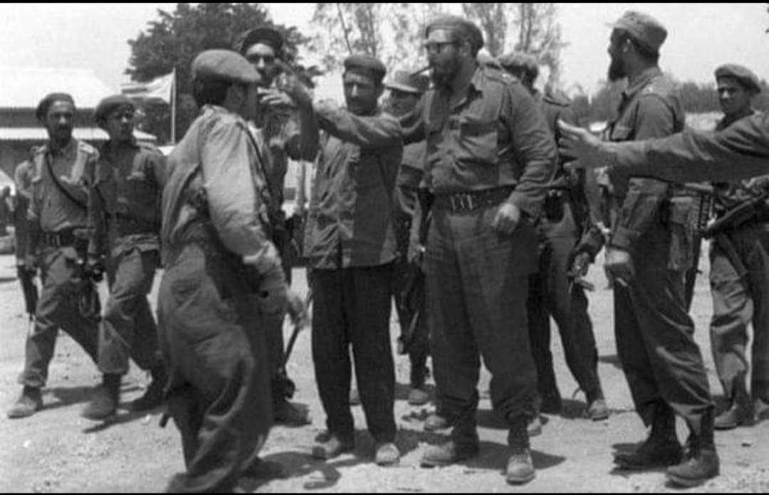 El 17 de abril de 1961 se efectuó el desembarco mercenario en Playa Girón, #Cuba amanecía en pie de guerra en defensa de la Revolución. #TenemosMemoria #SanctiSpíritusEnMarcha
