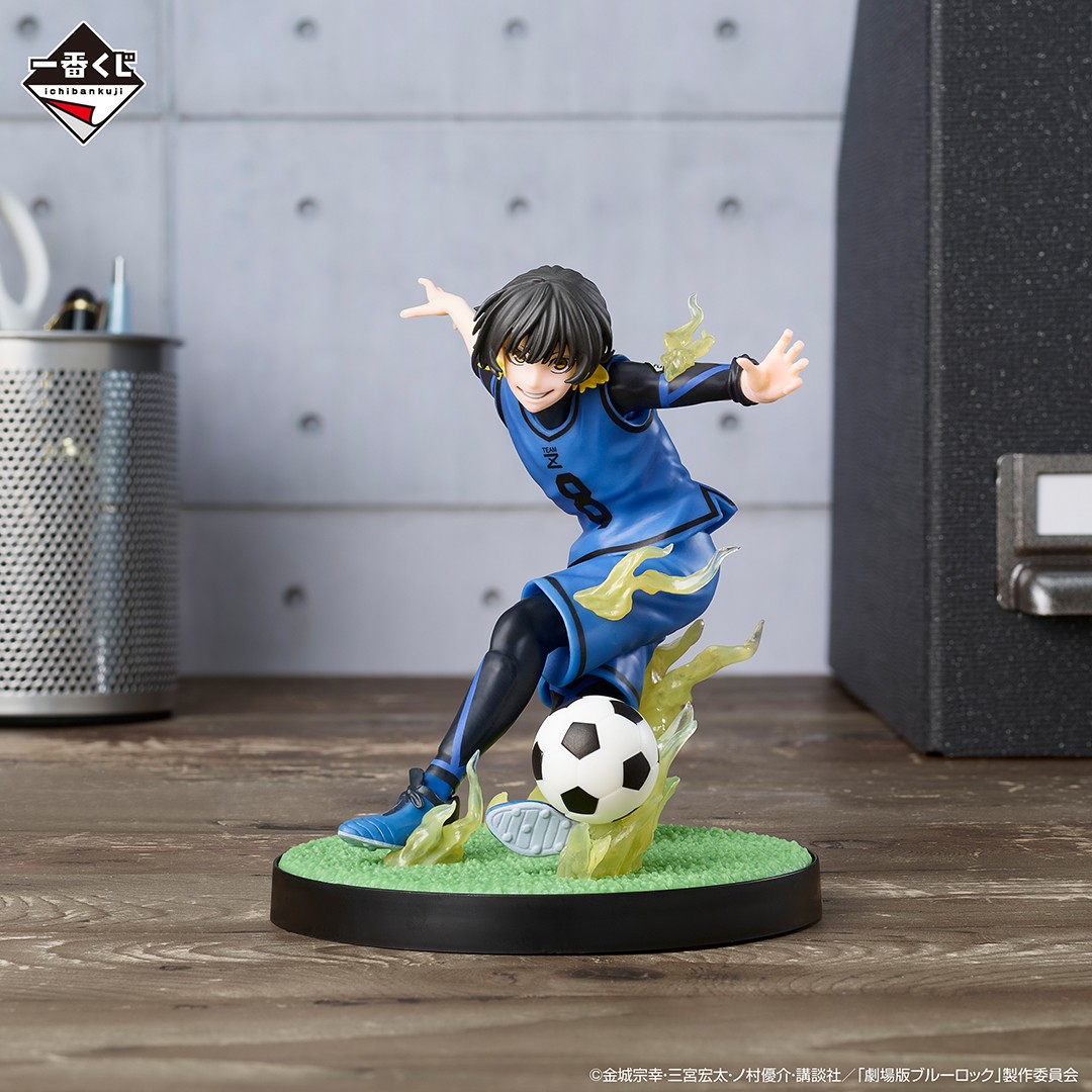 ichibanKUJI's tweet photo. ＼店舗検索ページを公開中🔎／
『一番くじ #ブルーロック ～武器を持て破壊者(ストライカー)よ!!～』

『劇場版ブルーロック -EPISODE 凪-』公開記念✨

フィギュアや新規描き下ろしイラストグッズなどをお楽しみください⚽

4月23日(火)より順次発売予定
👉https://t.co/BNDj01Zc6C

#エゴい https://t.co/iucsHv9oKo