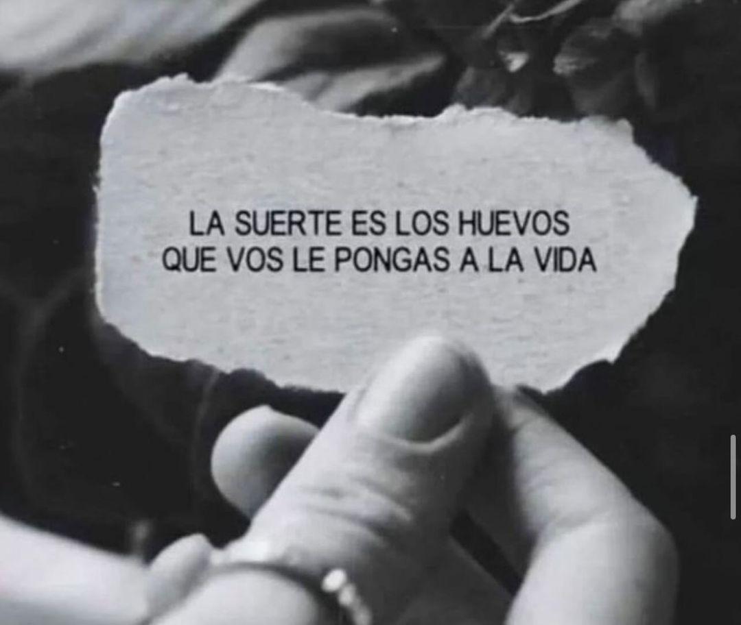 BySanta_Arte's tweet photo. Huevos/Ovarios , eso ... https://t.co/urMyHvzDOd