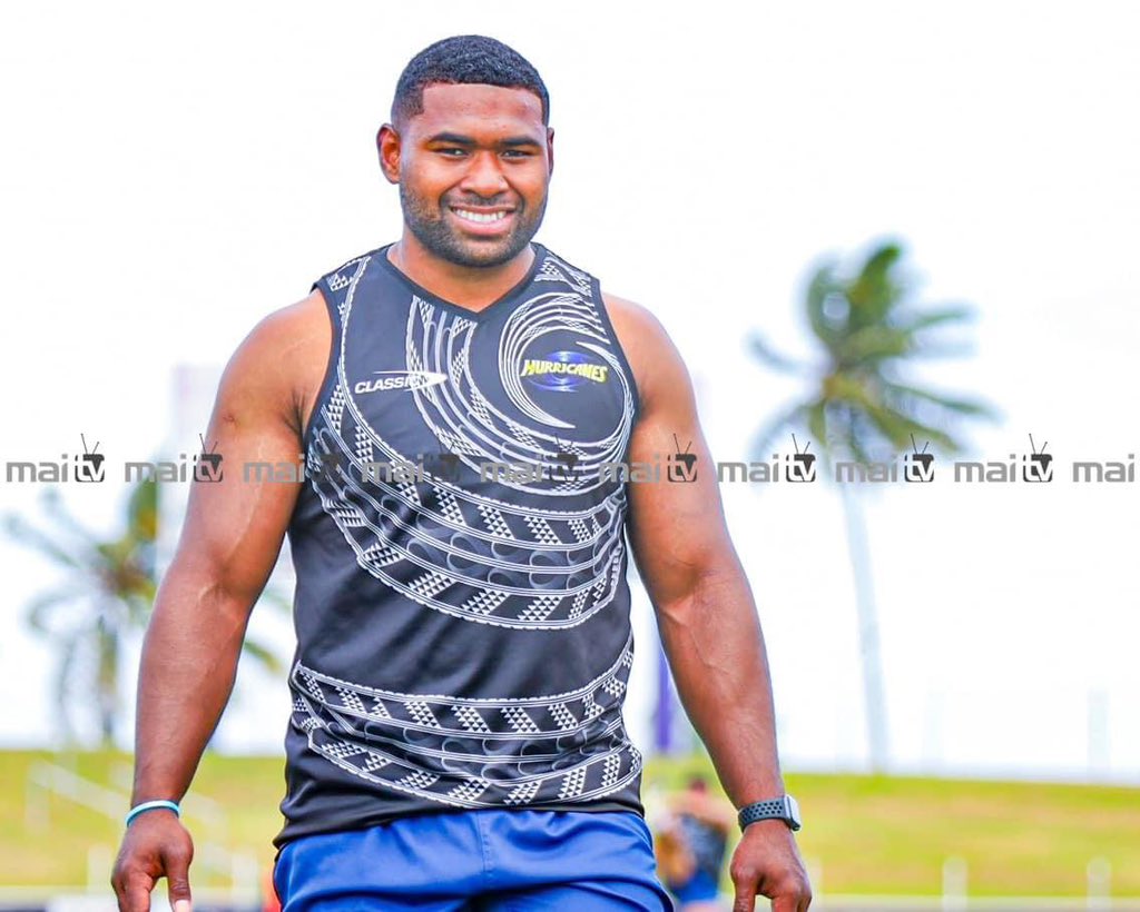 Drizzling rain did not dampen the Hurricanes captains run currently underway at the HFC Bank stadium in Suva.

📸 facebook.com/share/p/Fnnjqf… 

#SuperRugbyPacific #TeamFiji #druavshurricanes #Fiji #FijiNews
