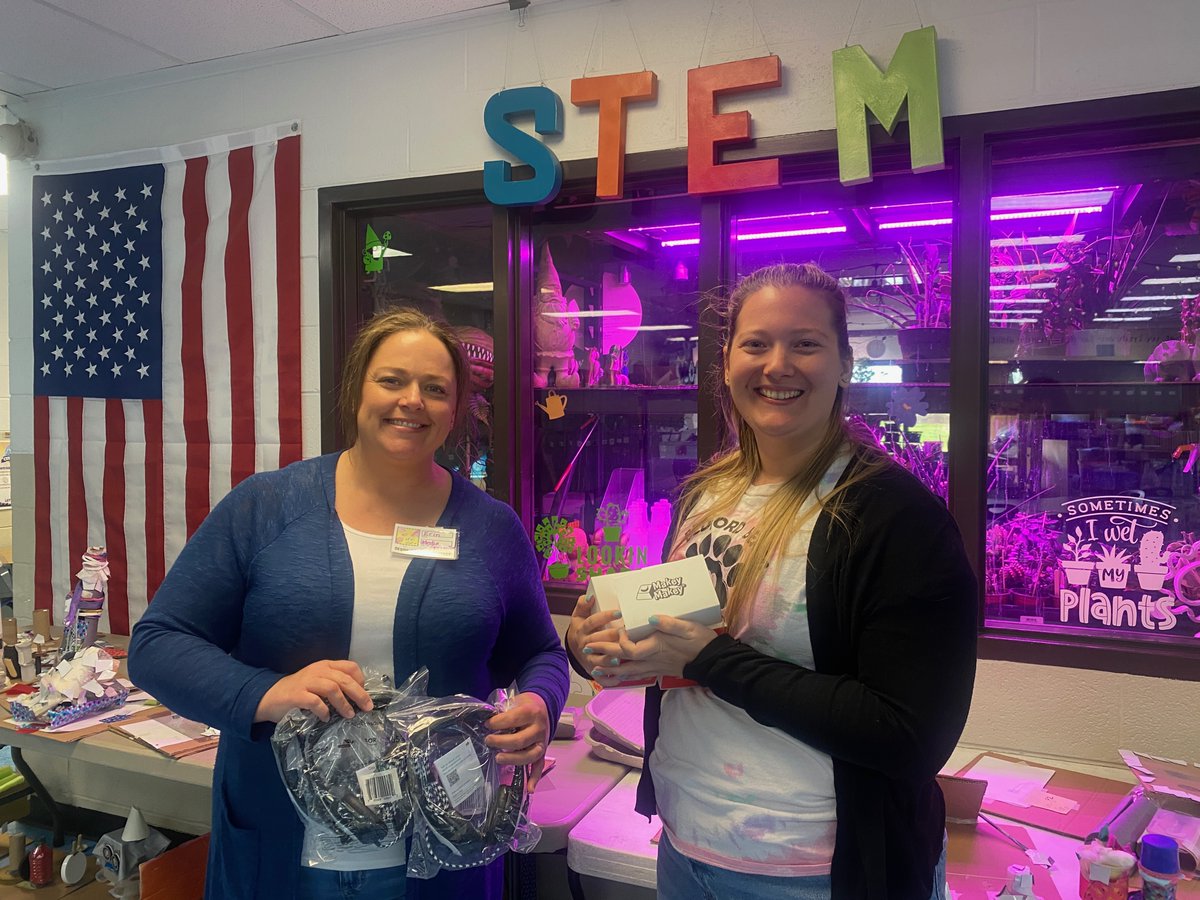 Two fabulous educators were the lucky recipients of a class set of headphones and @makeymakey thanks to the @REMCAssociation. Visit remcsave.org for countless discounts for your school/district that were competitively bid to save you time and money. @WayneRESA