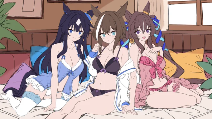 ラクガキしてみる ヴ姉妹のパジャマパーティー描き終わったらテーブルマットに...なるといいな? 