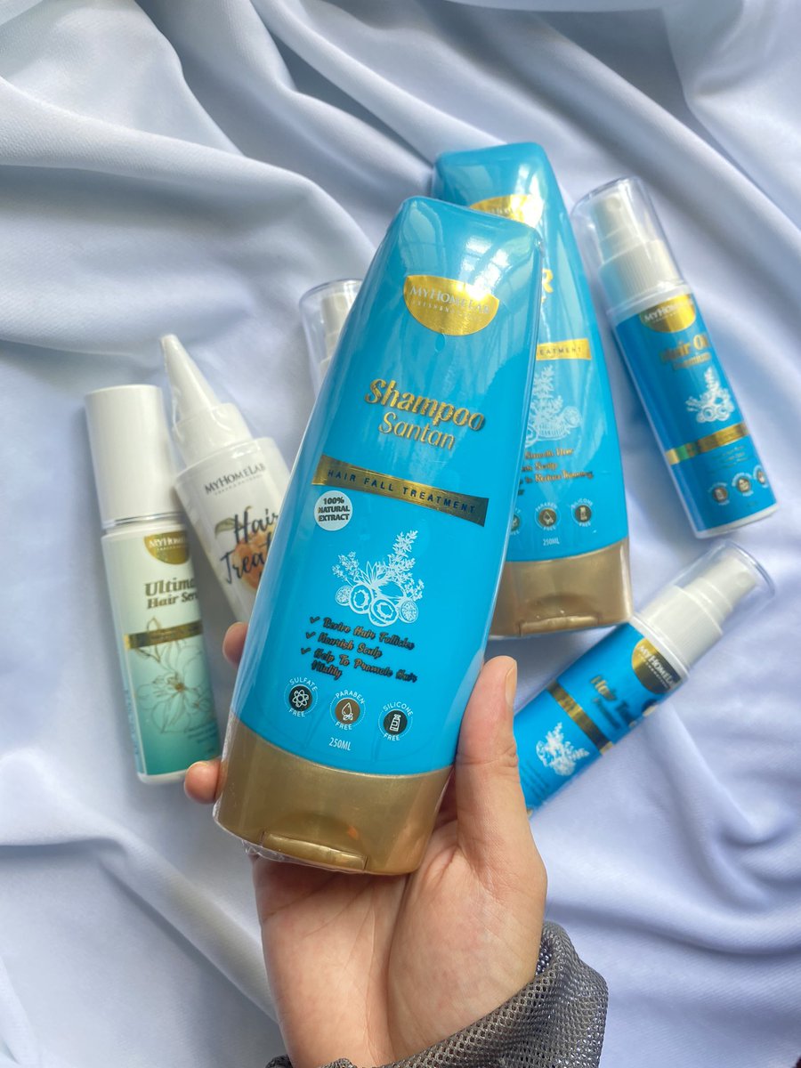 Shampoo Santan Premium is a very gentle shampoo. It’s even safe to use for babies age 6 month and above👶🏻

No Sulfates, No Alcohol, No Silicones, No Parabens!

shope.ee/7KNPwY7Kka