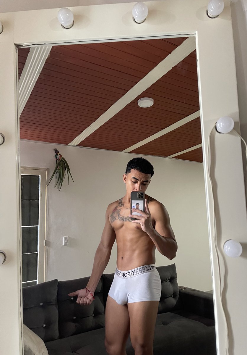 hucaja's tweet photo. Y este canelito? 😚 https://t.co/tEPjGsp7hC
