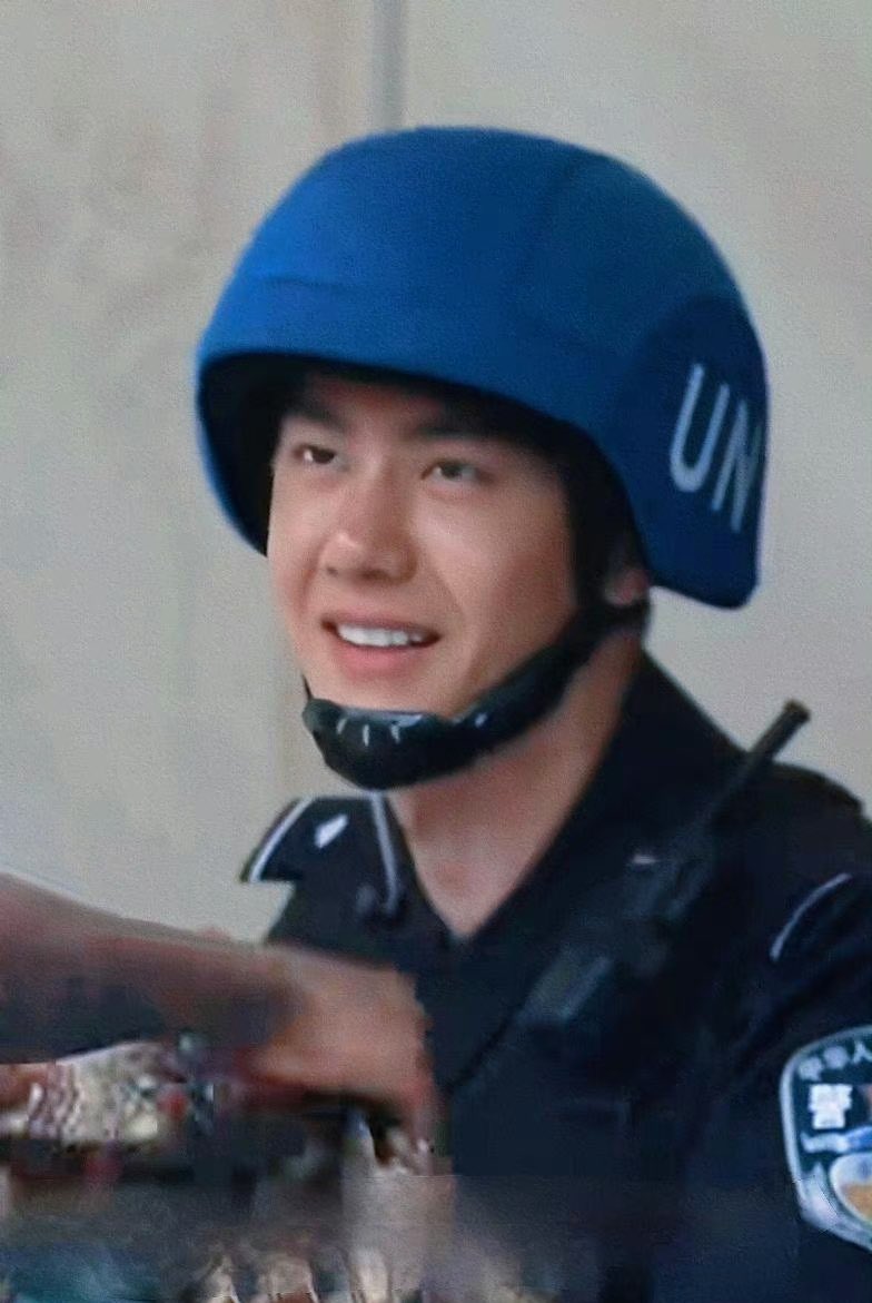 702universe2's tweet photo. หล่อได้น่ารักเป็น หวังอี้ป๋องาย https://t.co/4kXvJwG1BH