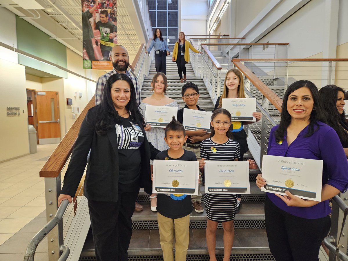 Congratulations to our DI team! They were recognize at tonights board meeting for competing at the State Destination Imagination Competition. #RelentlessRattlers #TeamSISD