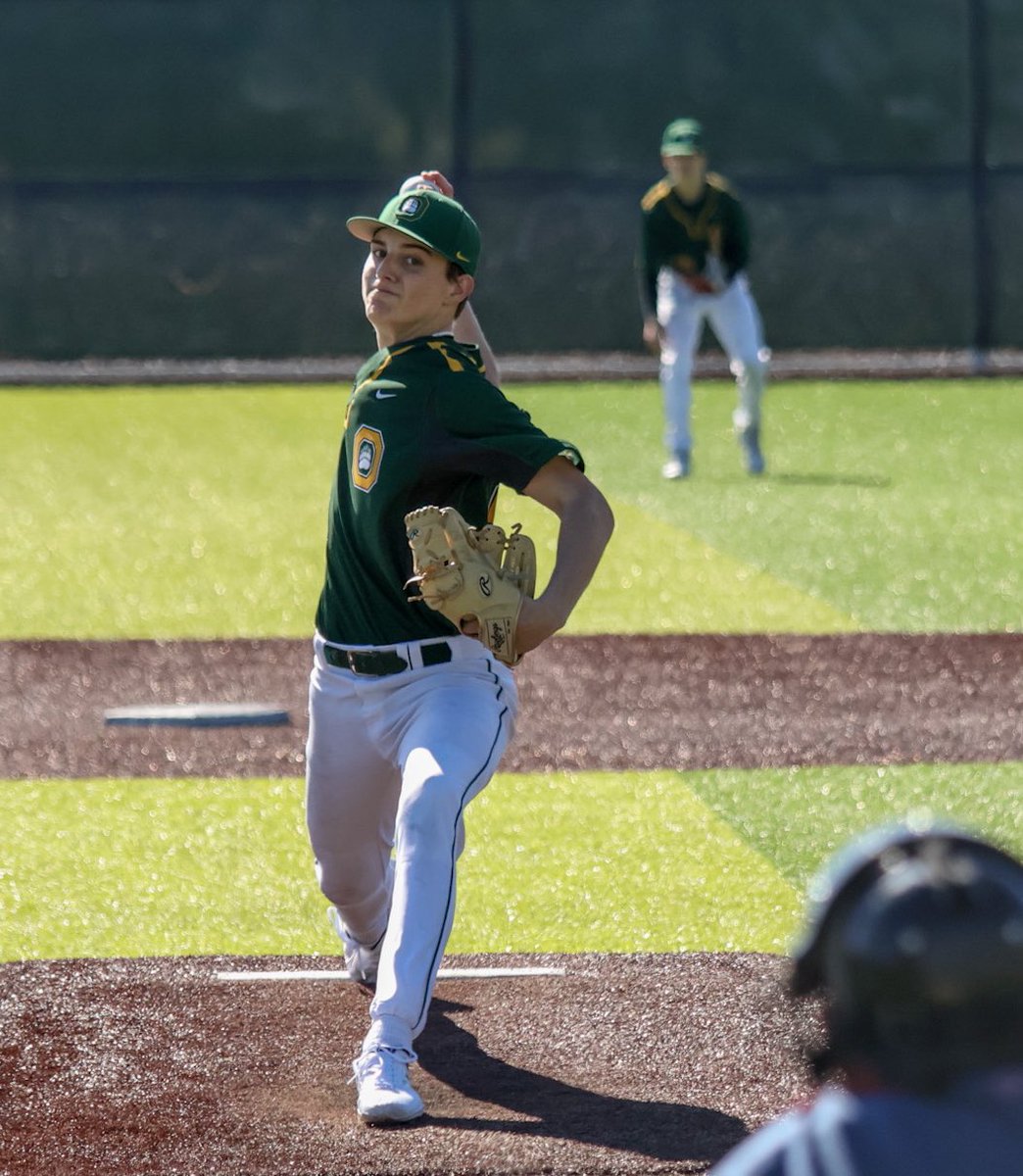 Overlake-Bear Creek Baseball tweet media